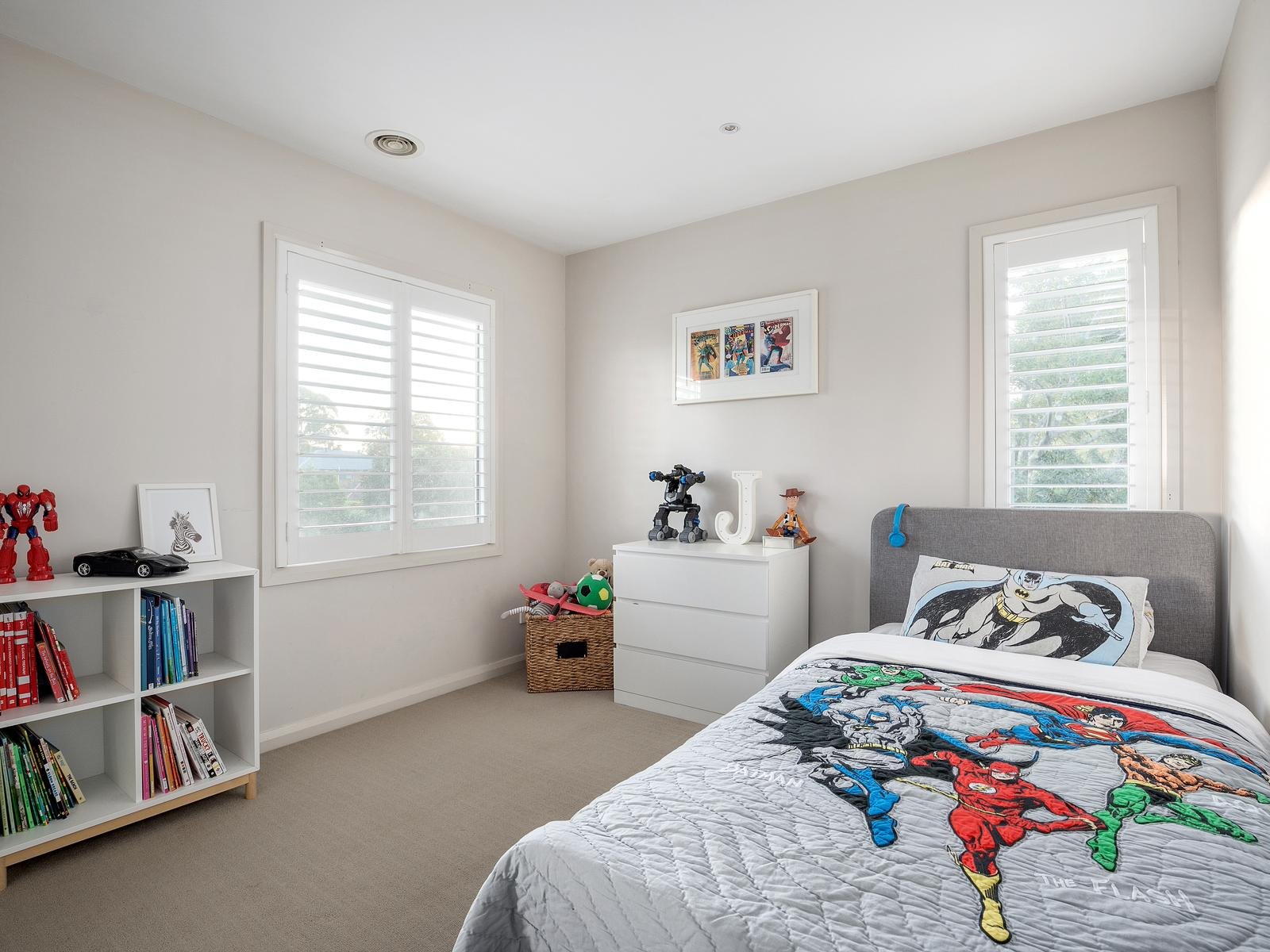 1/1 Kershaw Street, Bentleigh East image 12