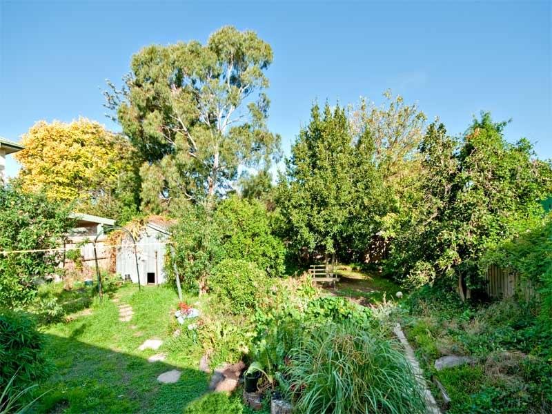 11 Kilsyth Avenue, Burwood image 7