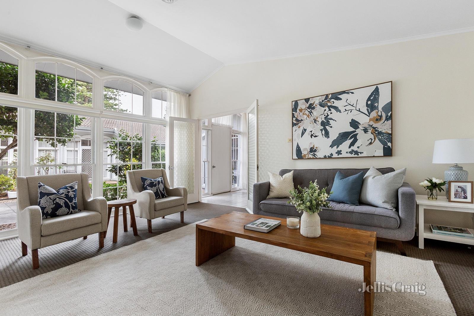 1/1 Kinkora Road, Hawthorn image 3