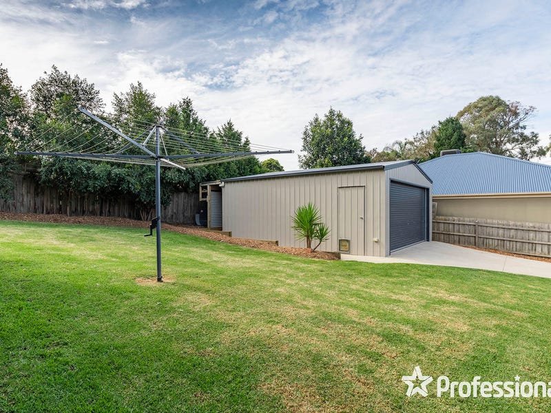 11 Lansell Road, Mooroolbark image 13