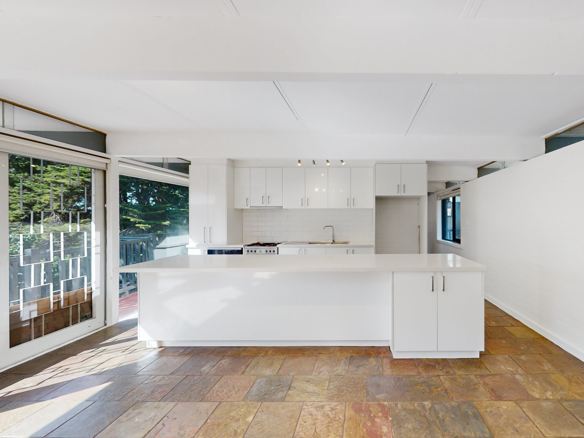 11 Larbert Avenue, Balwyn&nbsp;North image 2