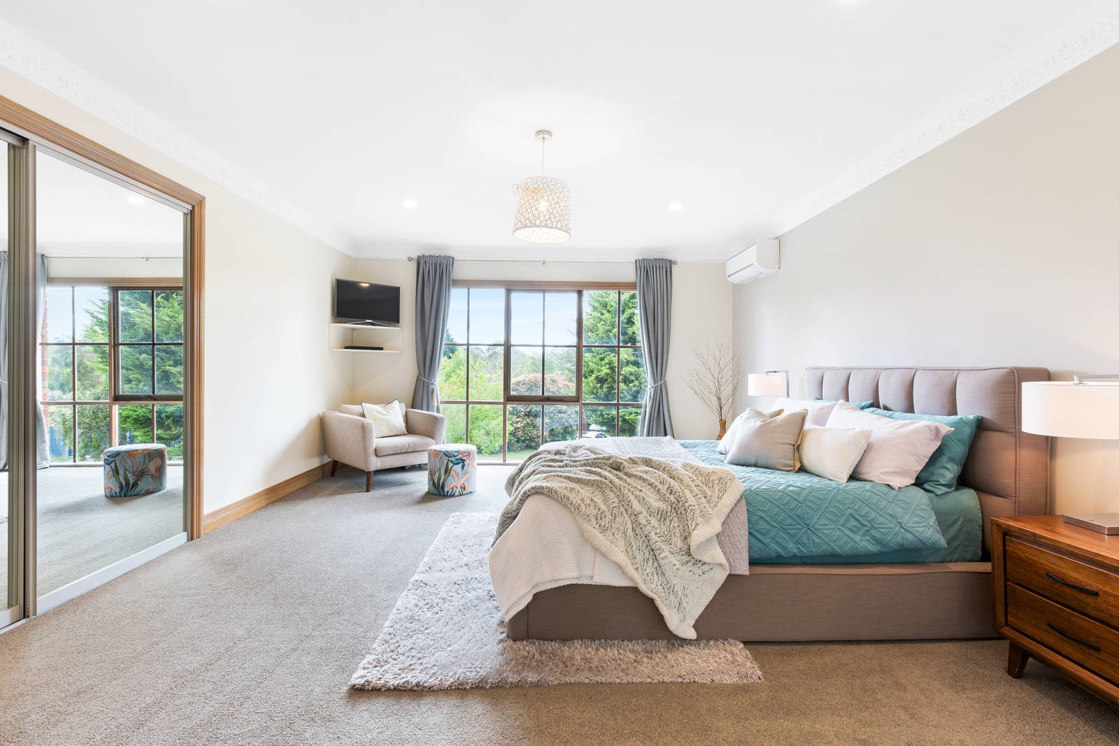Property Gallery Thumbnail 9