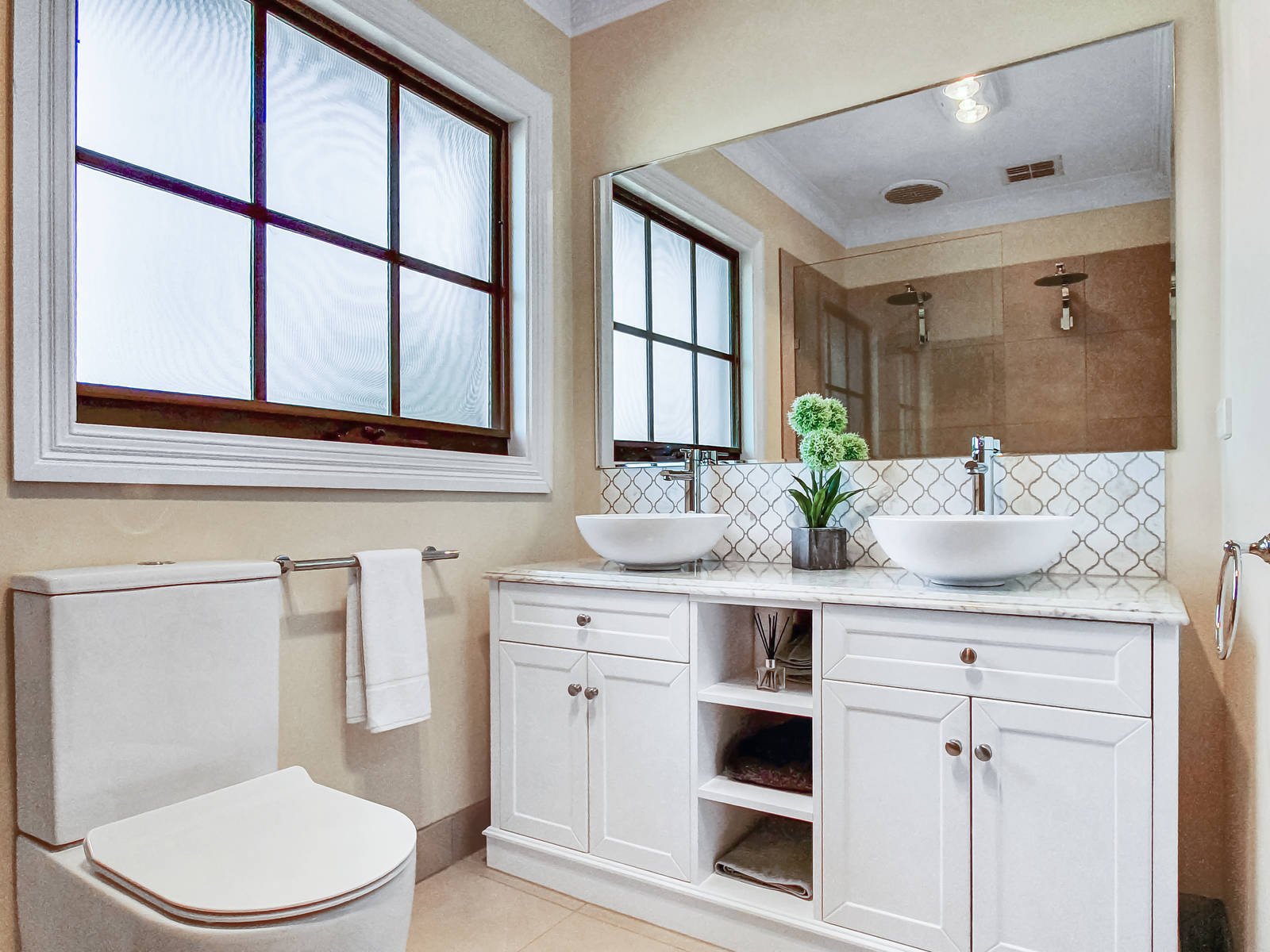 Property Gallery Thumbnail 10