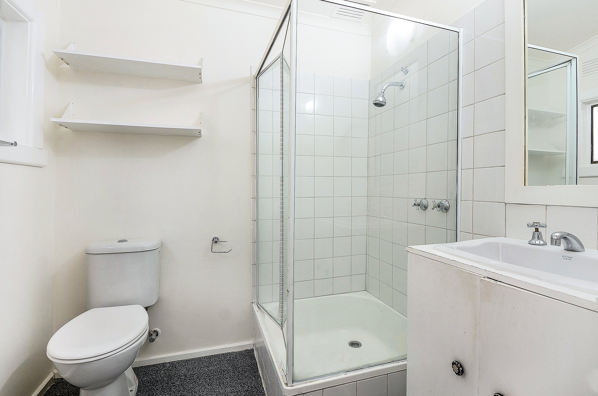 11 Lawrence Street BRIGHTON