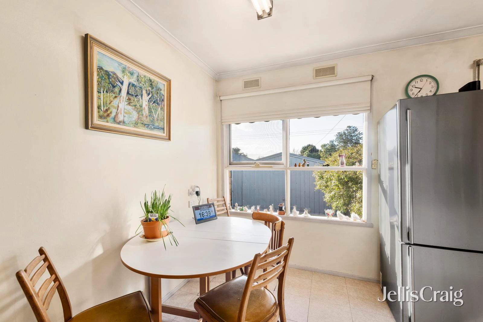 11 Lawson Road, Mooroolbark image 5