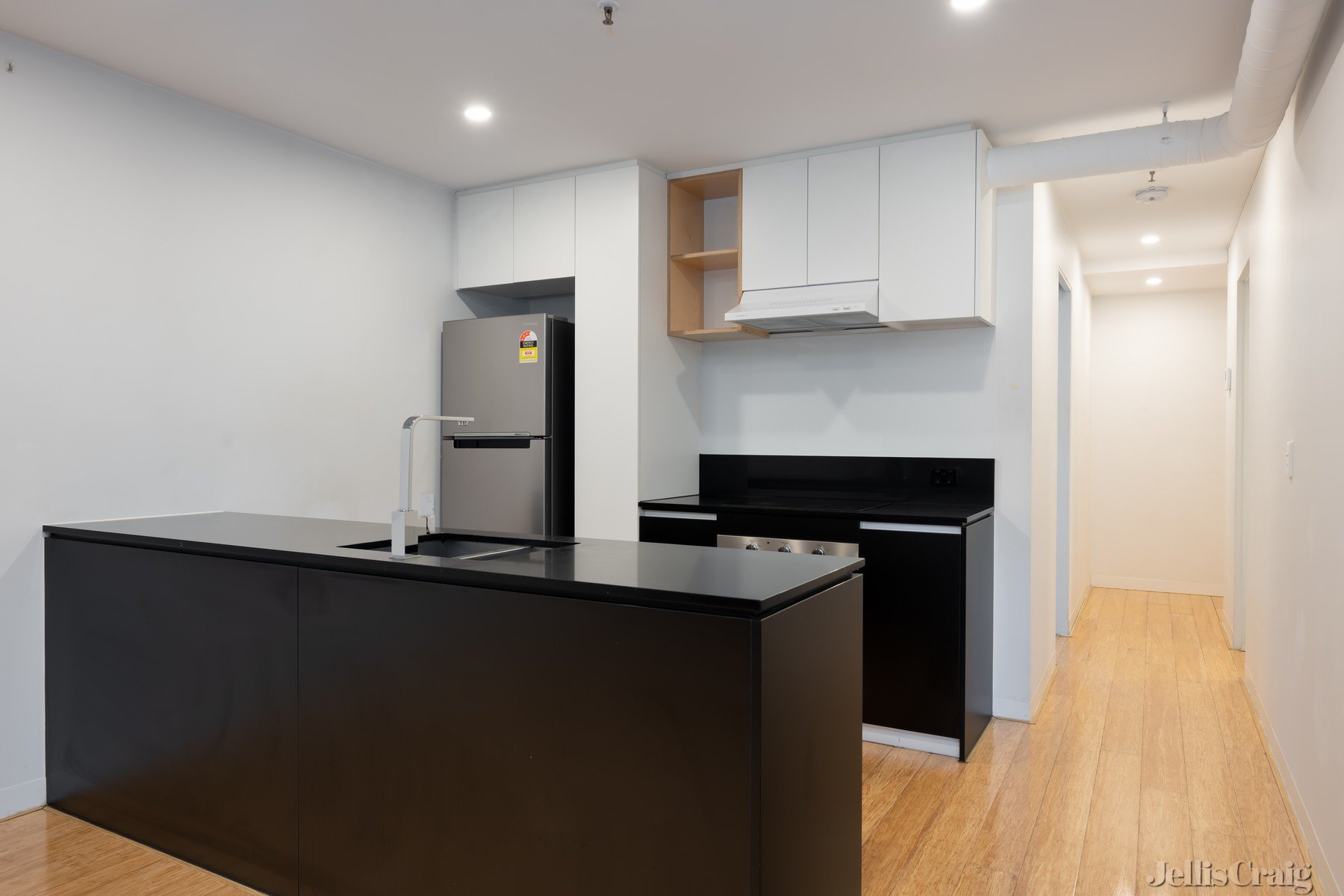 1/1 Lygon Street, Brunswick image 2