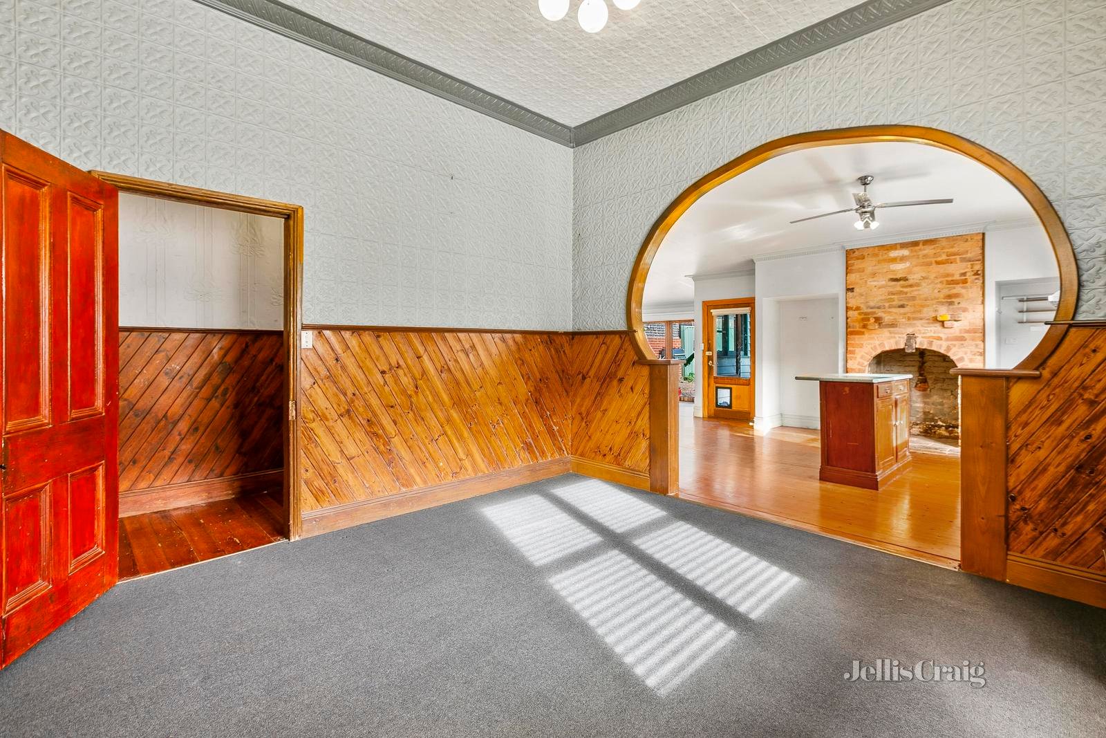 11 Maclean Street, Williamstown image 2