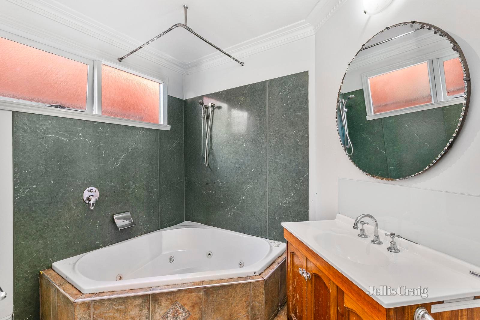 11 Maclean Street, Williamstown image 4