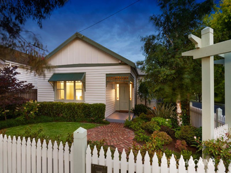 11 Maggie Street, Yarraville image 1