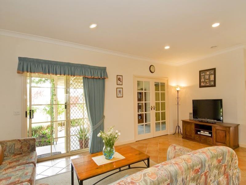11 Malinda Crescent, Bell Park image 7