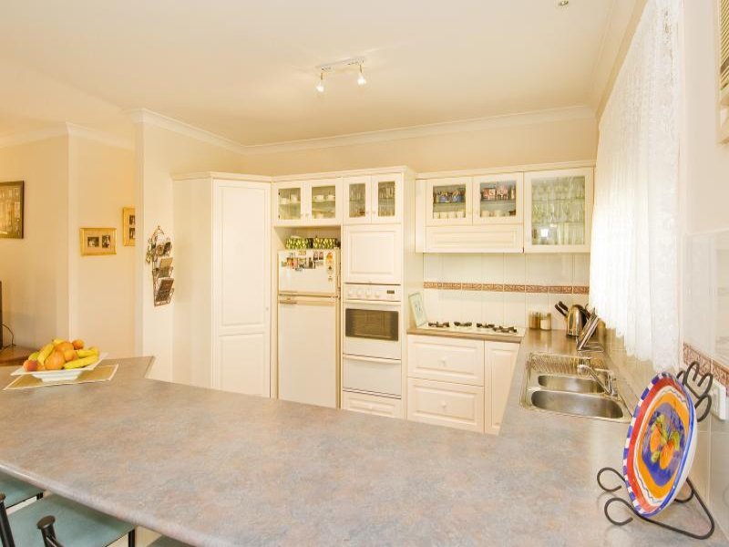 11 Malinda Crescent, Bell Park image 8