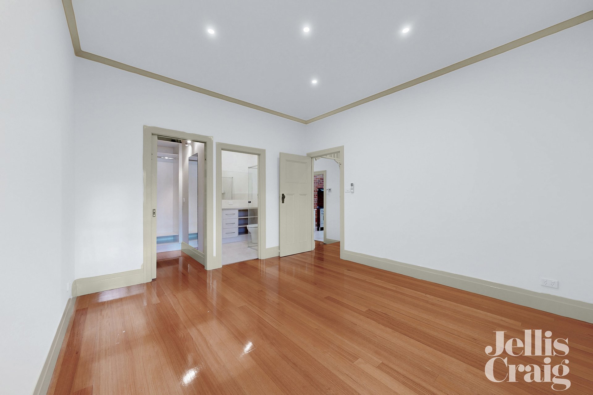 11 Marco Polo Street, Essendon image 6
