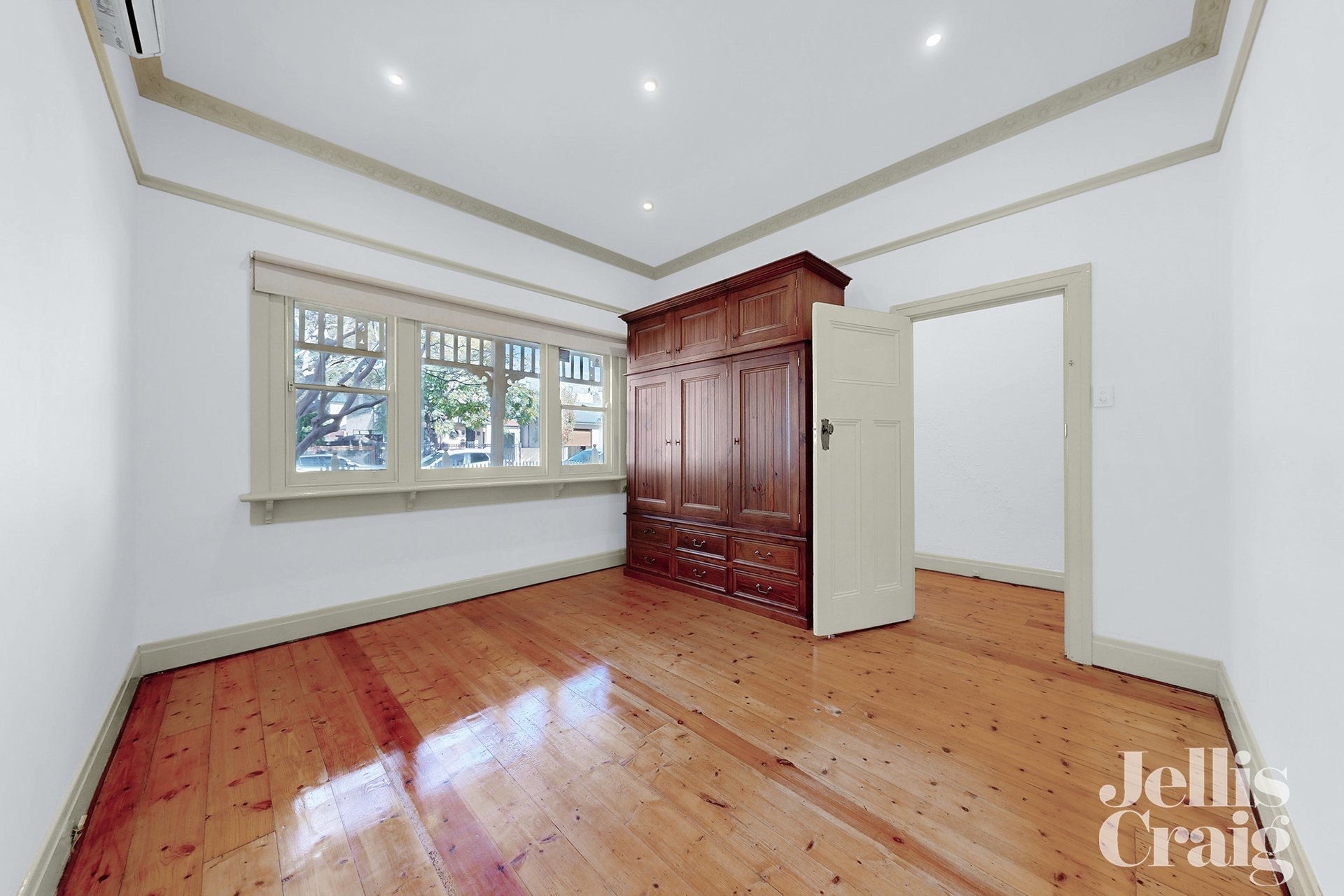 11 Marco Polo Street, Essendon image 9