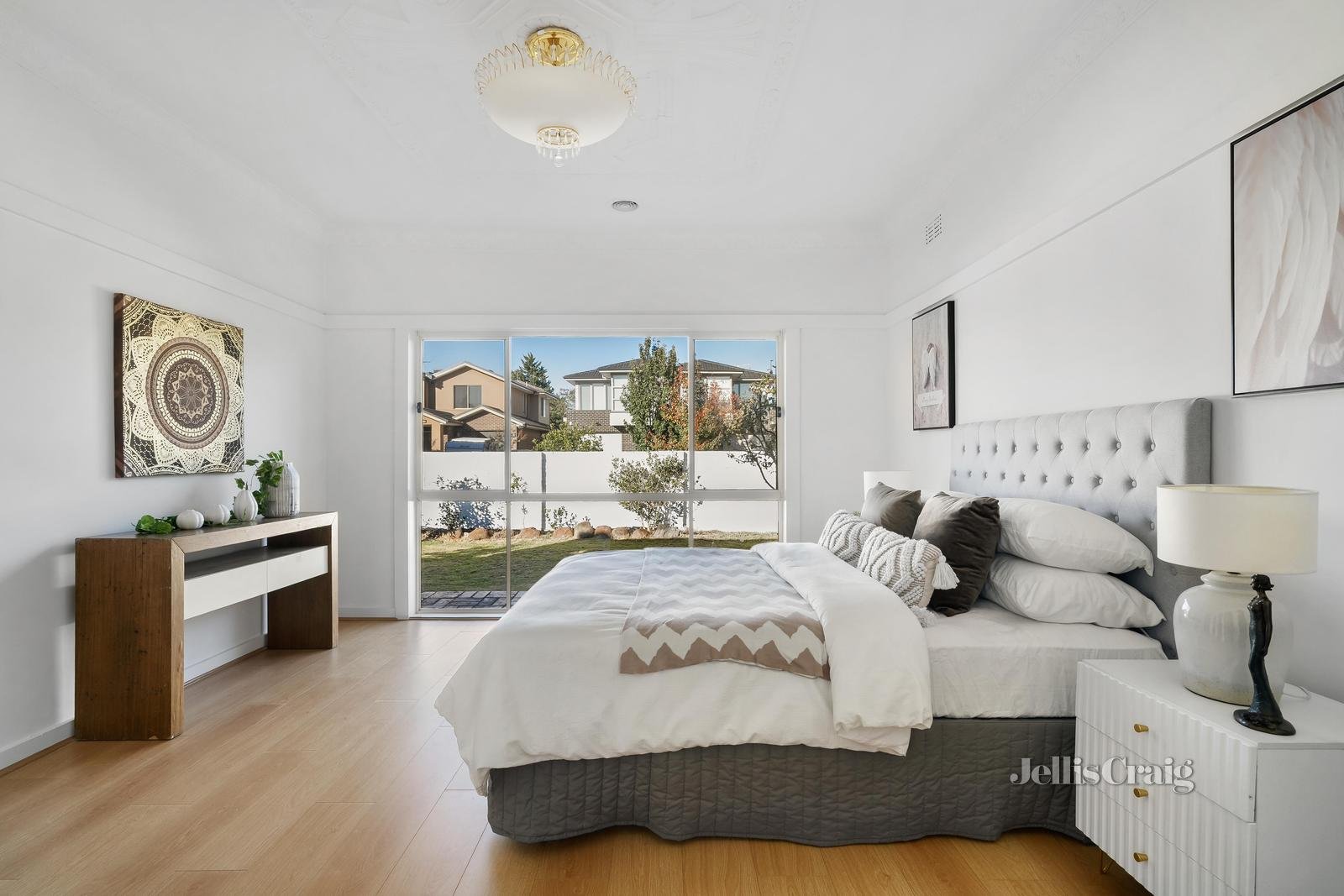 11 Mckittrick Road, Bentleigh image 6