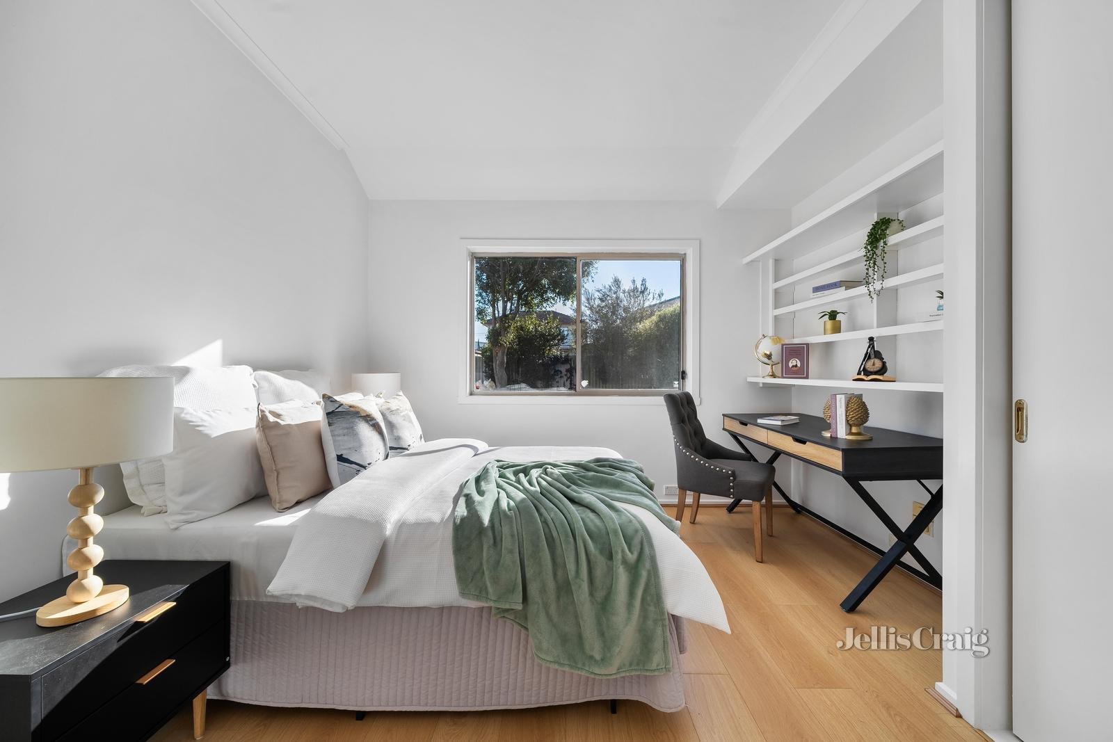 11 Mckittrick Road, Bentleigh image 7