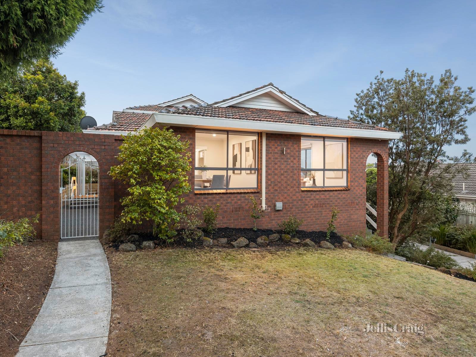 11 Meadow Place, Templestowe image 11