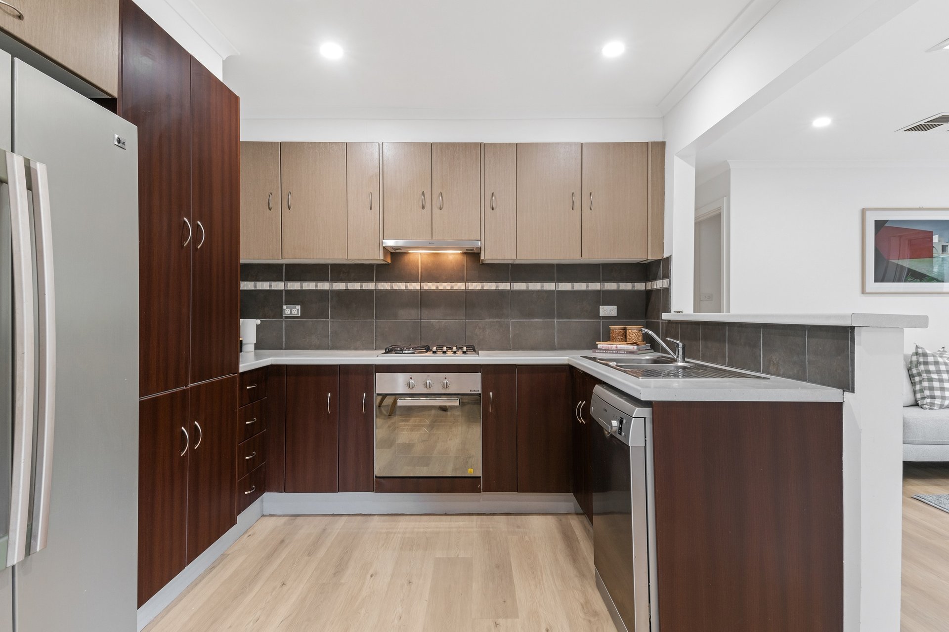 11 Melissa Court, Mooroolbark image 3