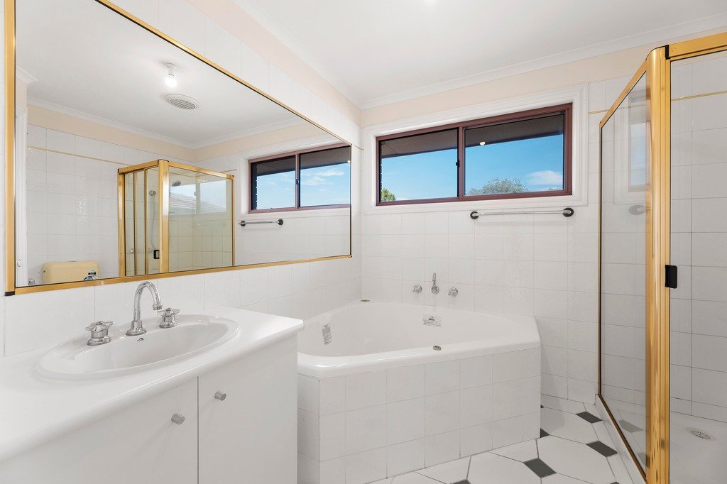 11 Merlin Street, Doncaster image 5