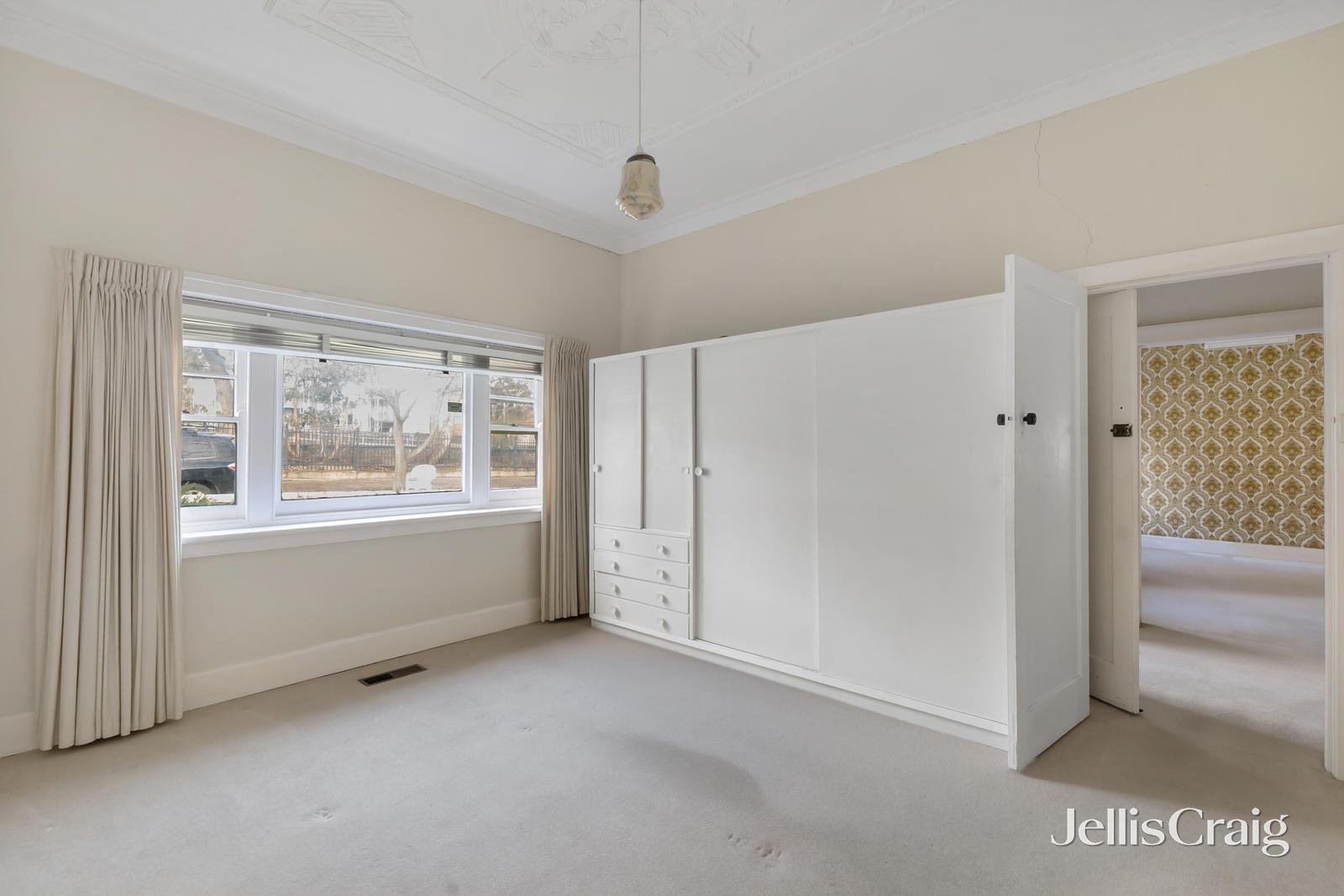 11 Merton Street, Camberwell image 7