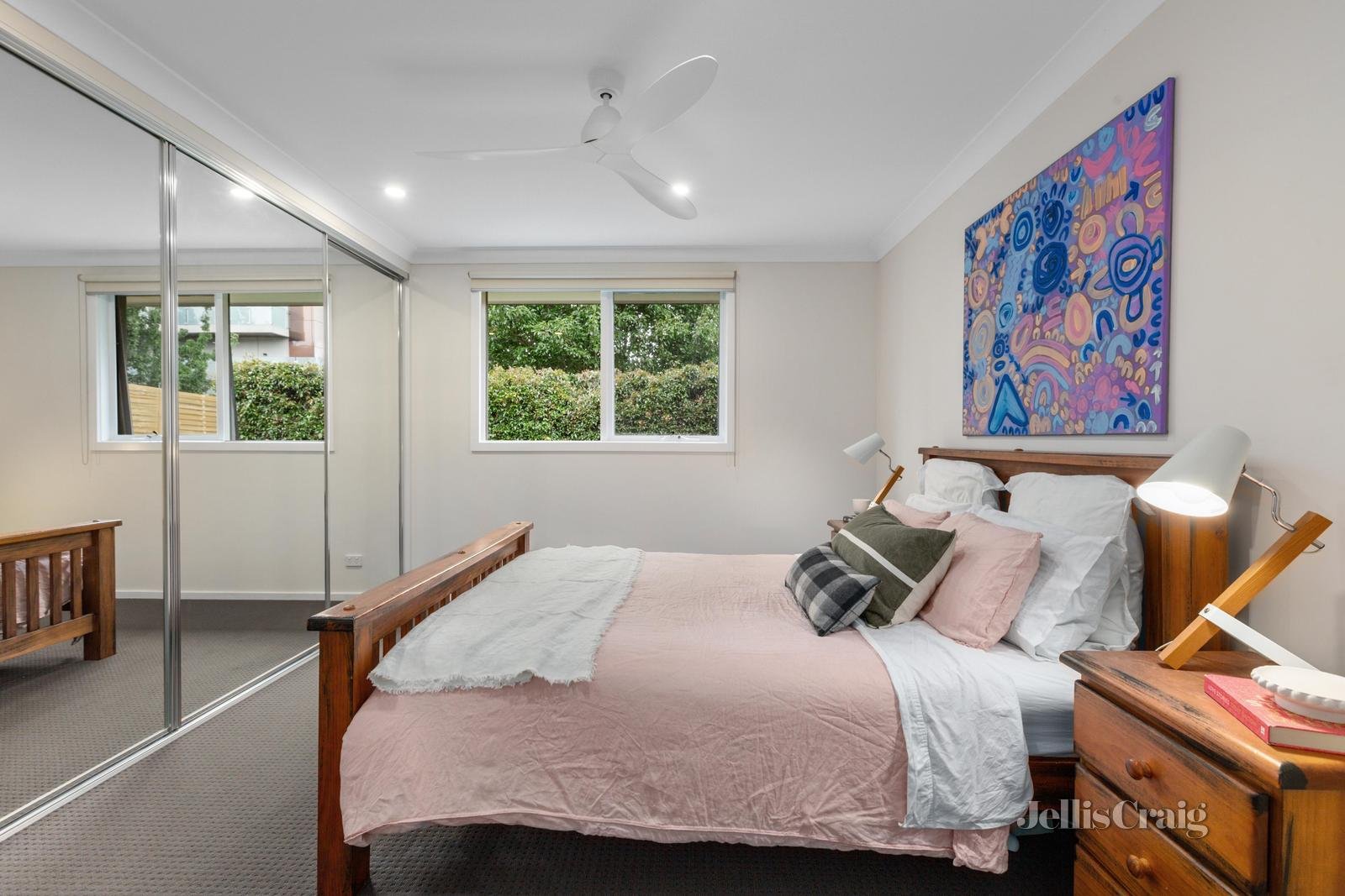 1/1 Middle Road, Camberwell image 5