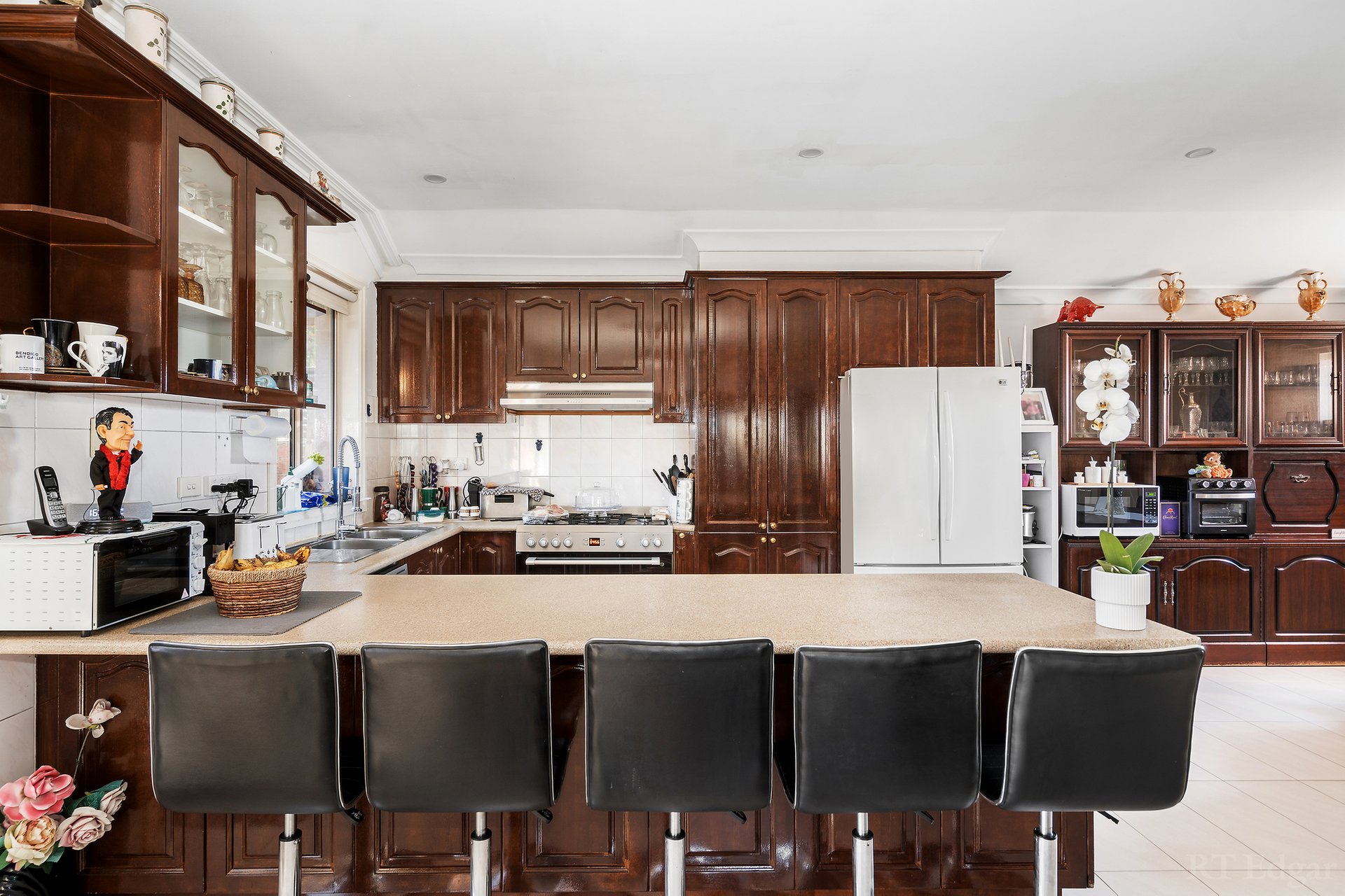 Property Gallery Thumbnail 6