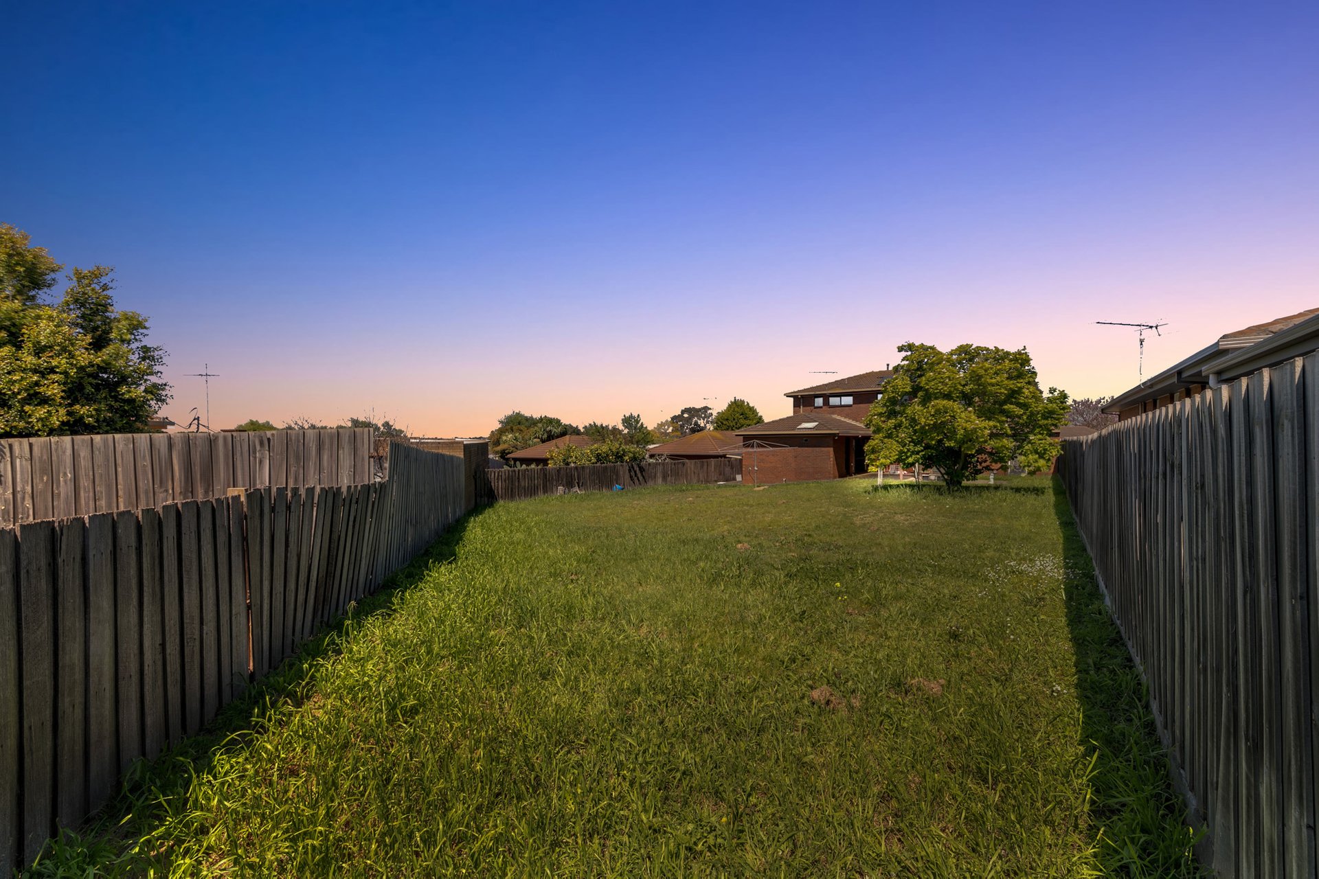 11 Milford Place, Belmont image 13