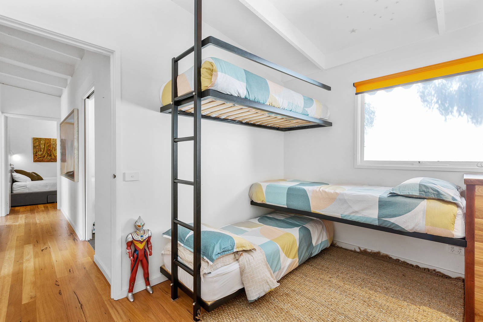 Property Gallery Thumbnail 16