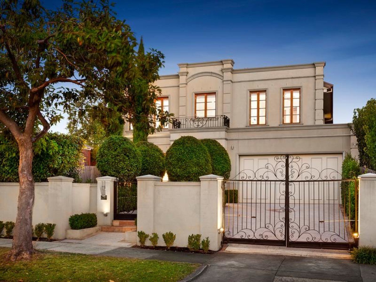 11 Monash Avenue, Balwyn image 1