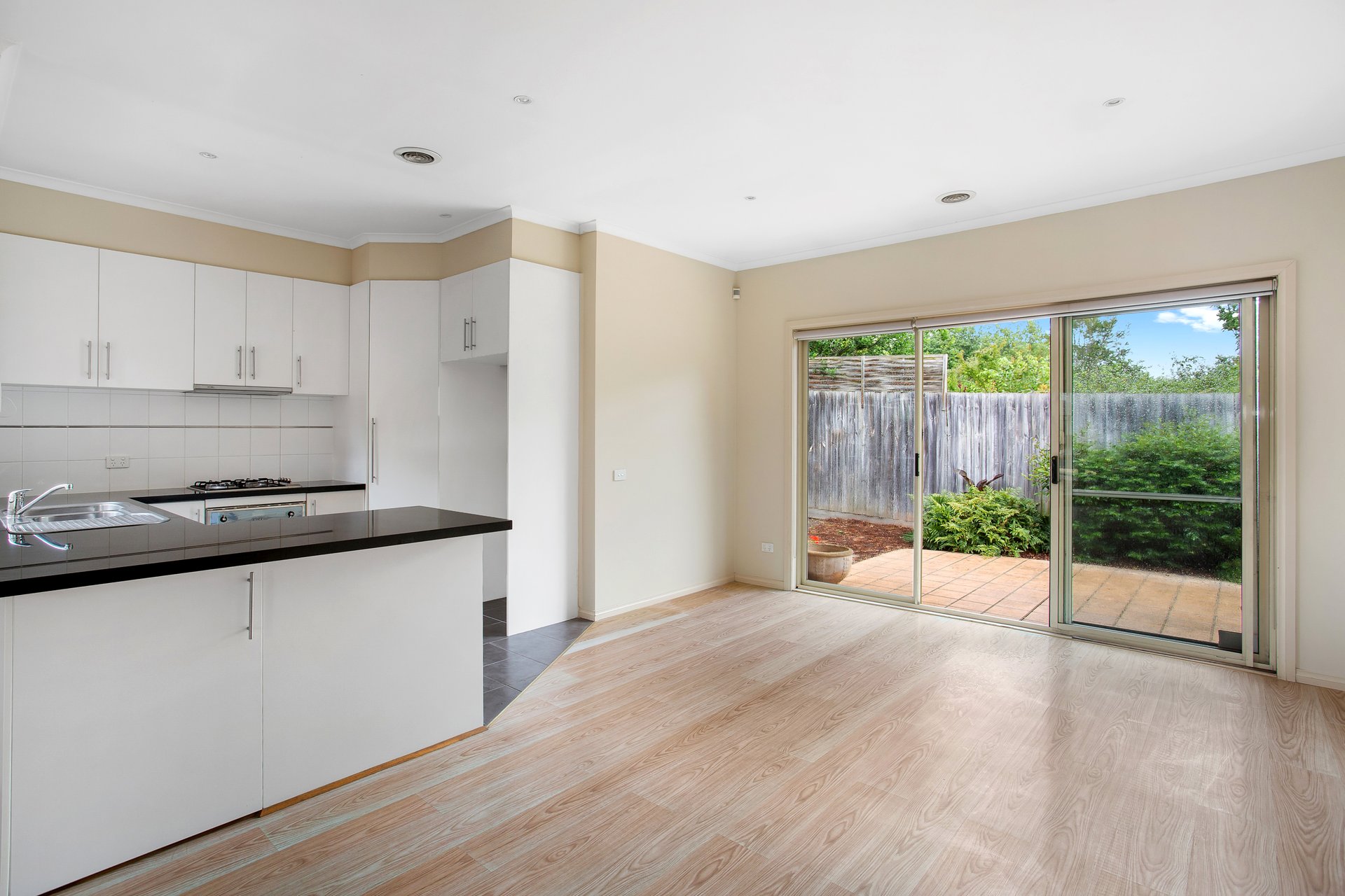 11 Monash Street, Heidelberg Heights image 3