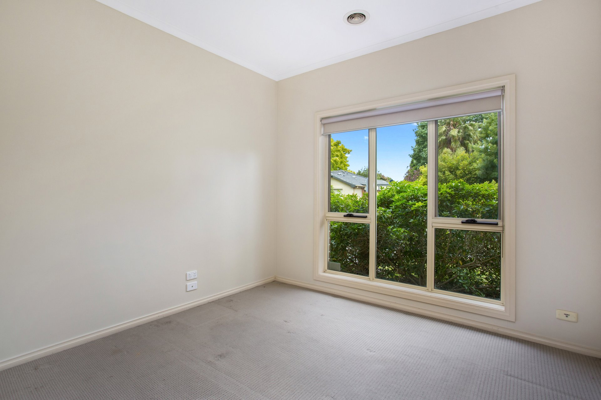 11 Monash Street, Heidelberg Heights image 6