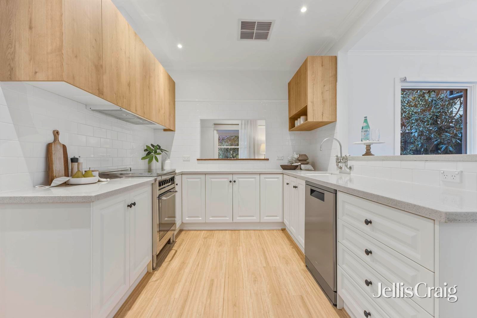 11 Mountain View Road, Heathmont image 3