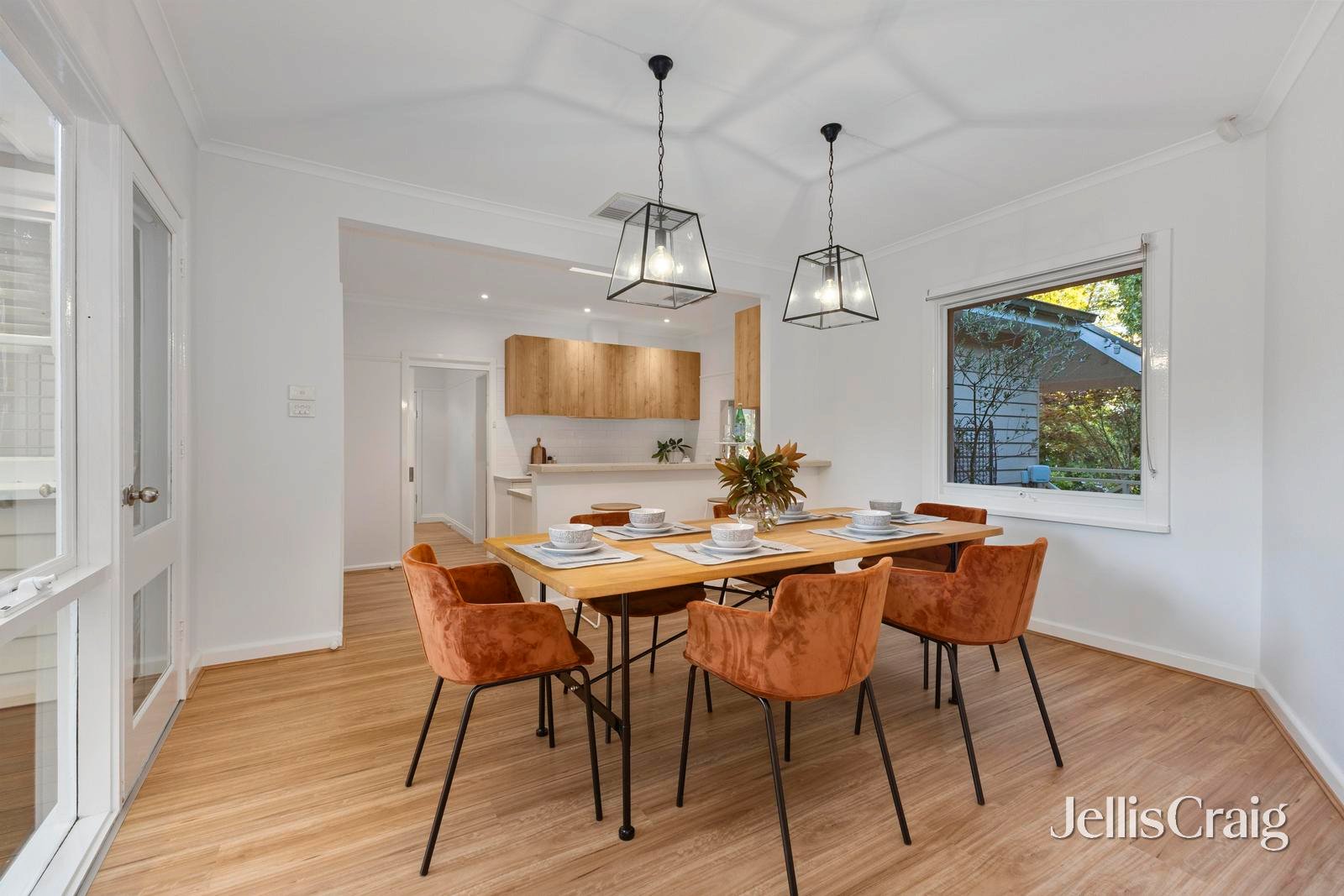 11 Mountain View Road, Heathmont image 4