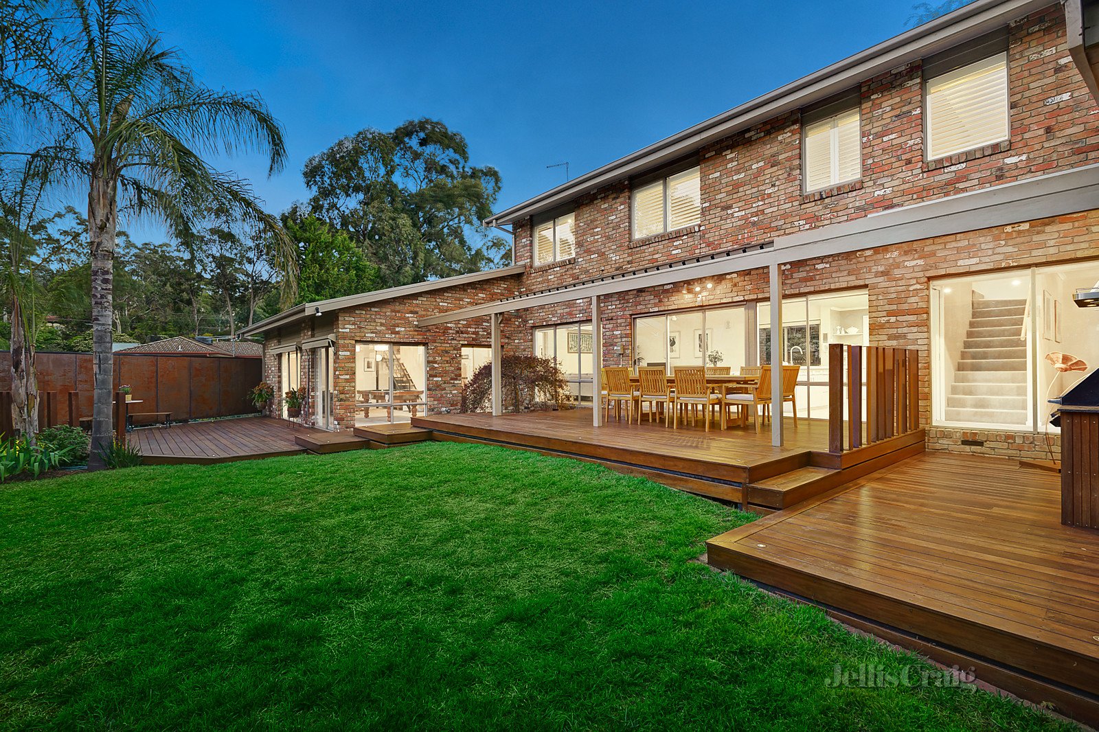 11 Mulberry Court, Eltham image 16