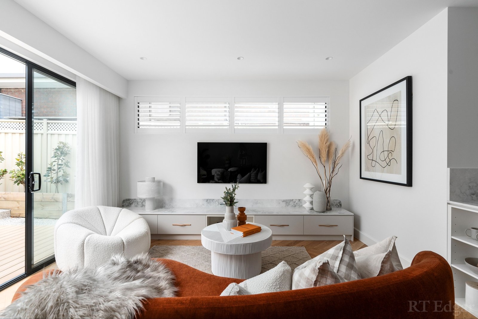 Property Gallery Thumbnail 10