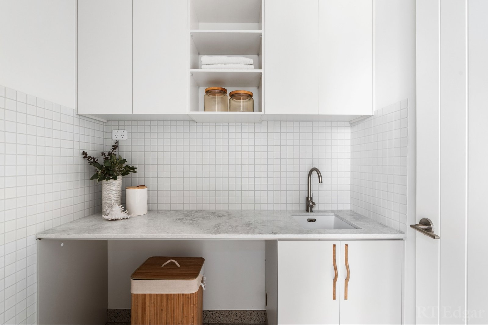 Property Gallery Thumbnail 12