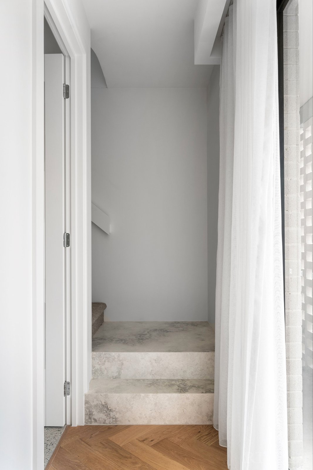 Property Gallery Thumbnail 13
