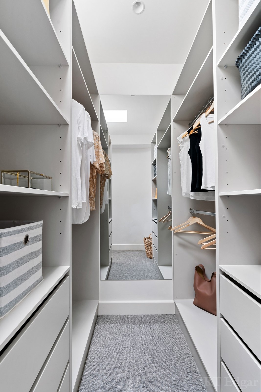 Property Gallery Thumbnail 18