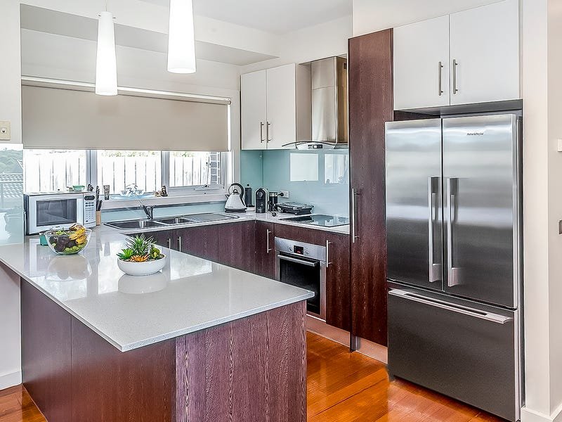 Property Gallery Thumbnail 3