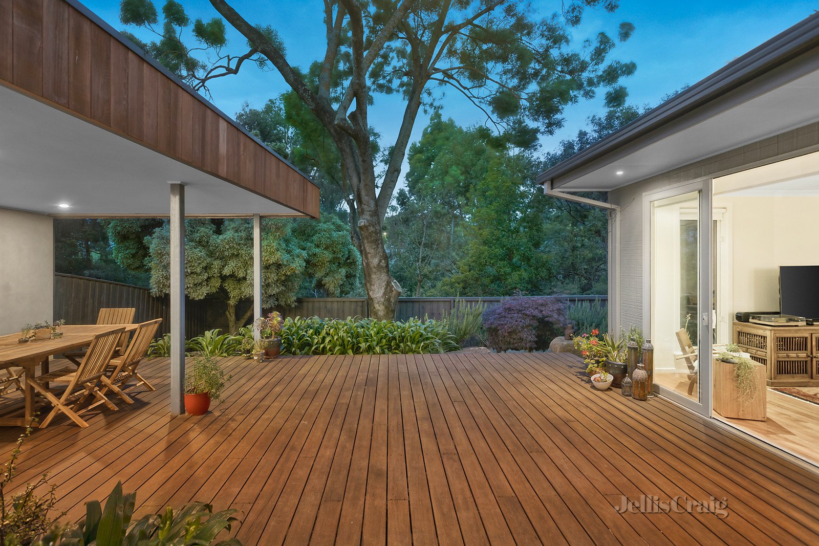 11 Nicholsdale Road, Camberwell image 7