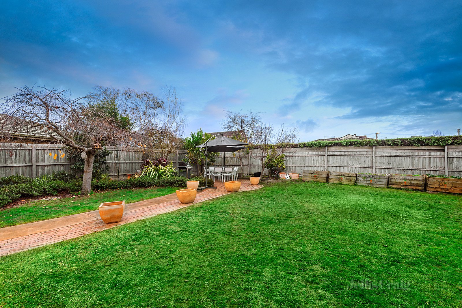 11 Norfolk Circuit, Doncaster image 10