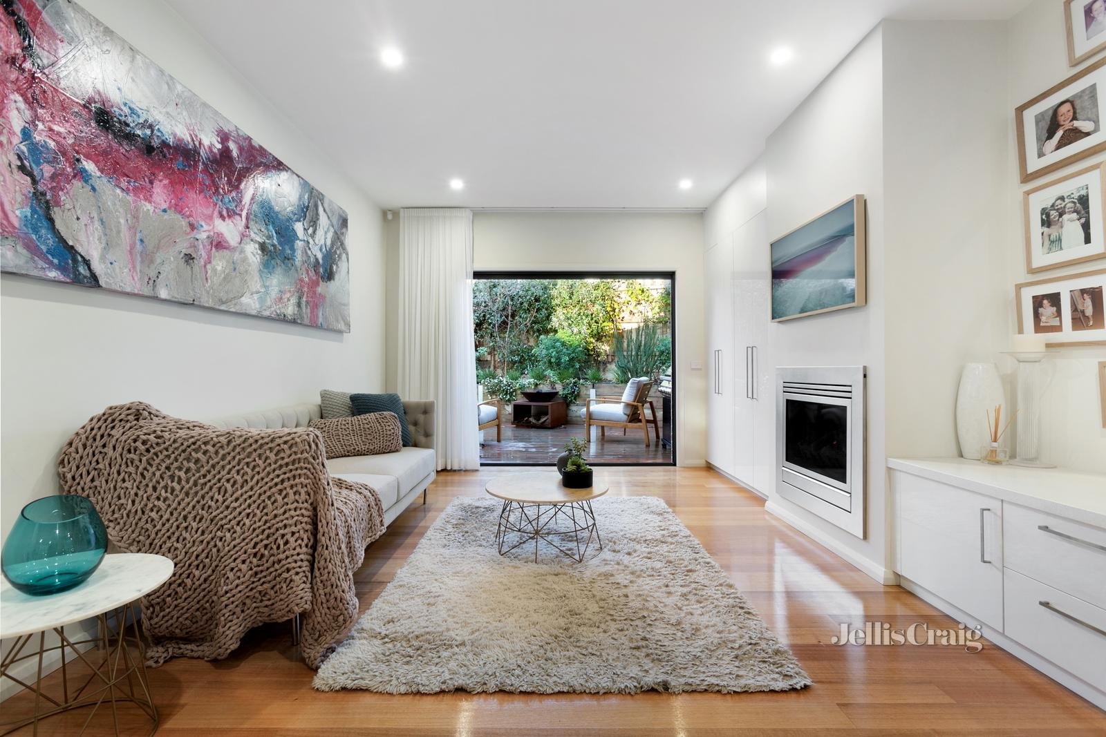 1/1 Oakern Street, Mount Waverley image 5