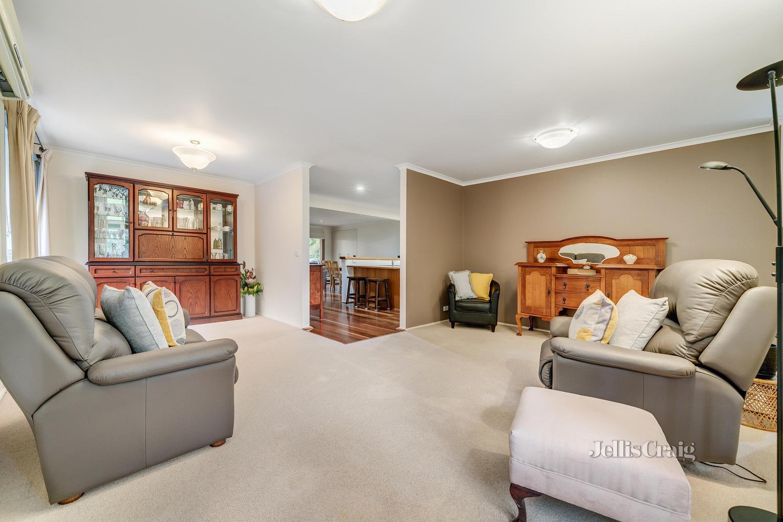 11 Olympic Avenue, Montmorency image 3