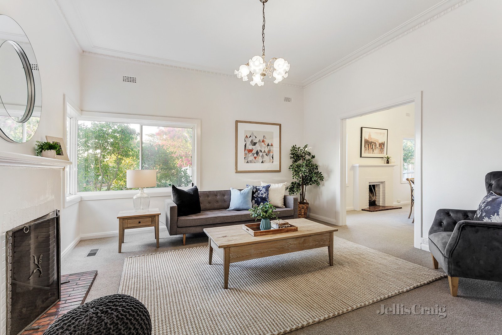 11 Outlook Drive, Camberwell image 2