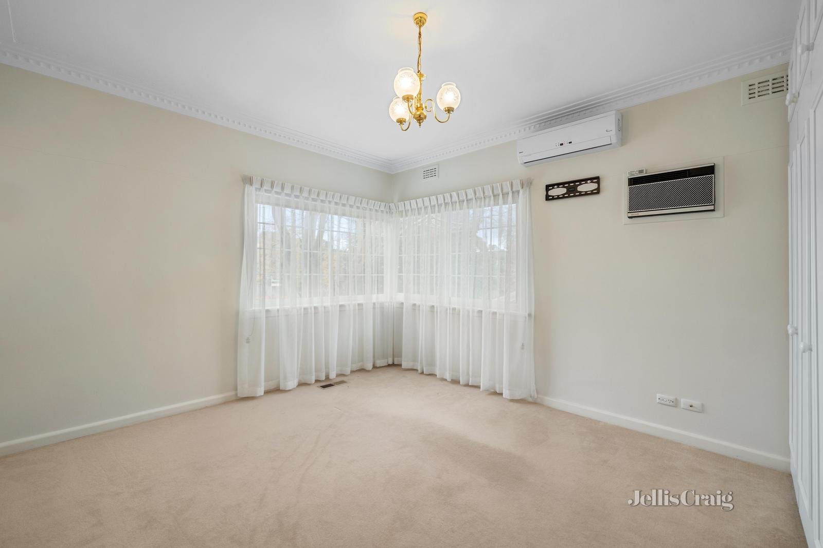 11 Palmer Avenue, Balwyn image 4