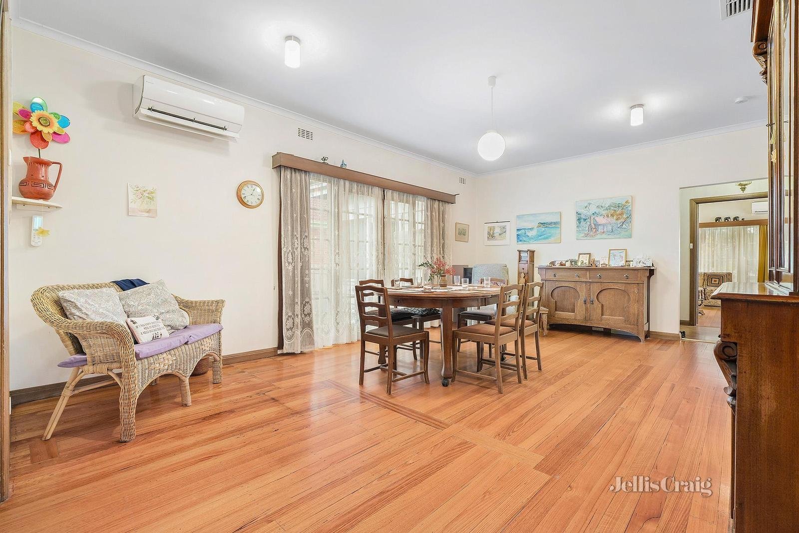 11 Parer Street, Burwood image 4