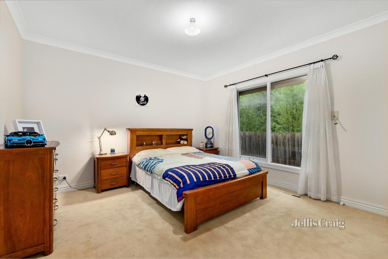 11 Park Crescent, Bentleigh image 8