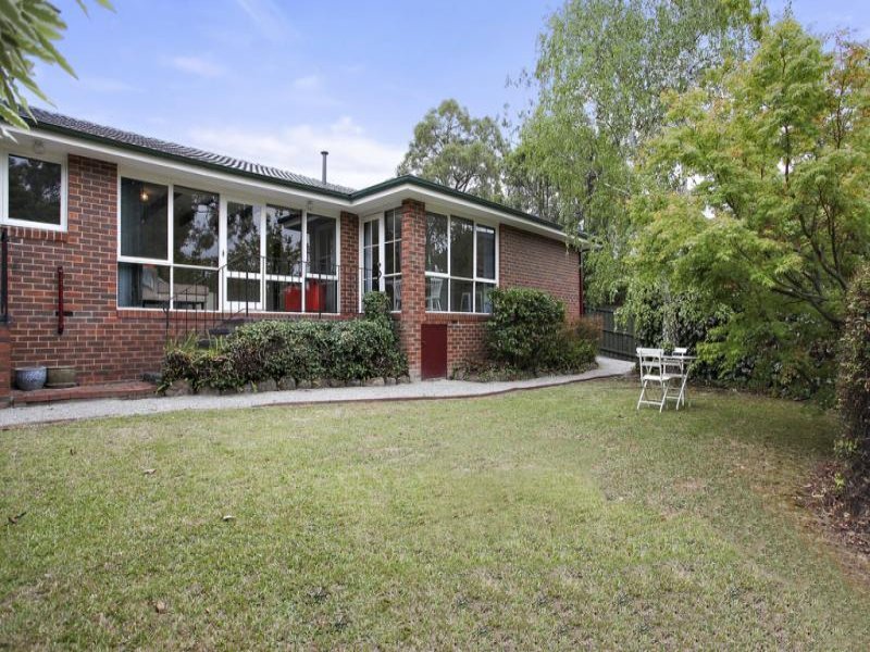 11 Parkgate Drive, Ringwood image 10