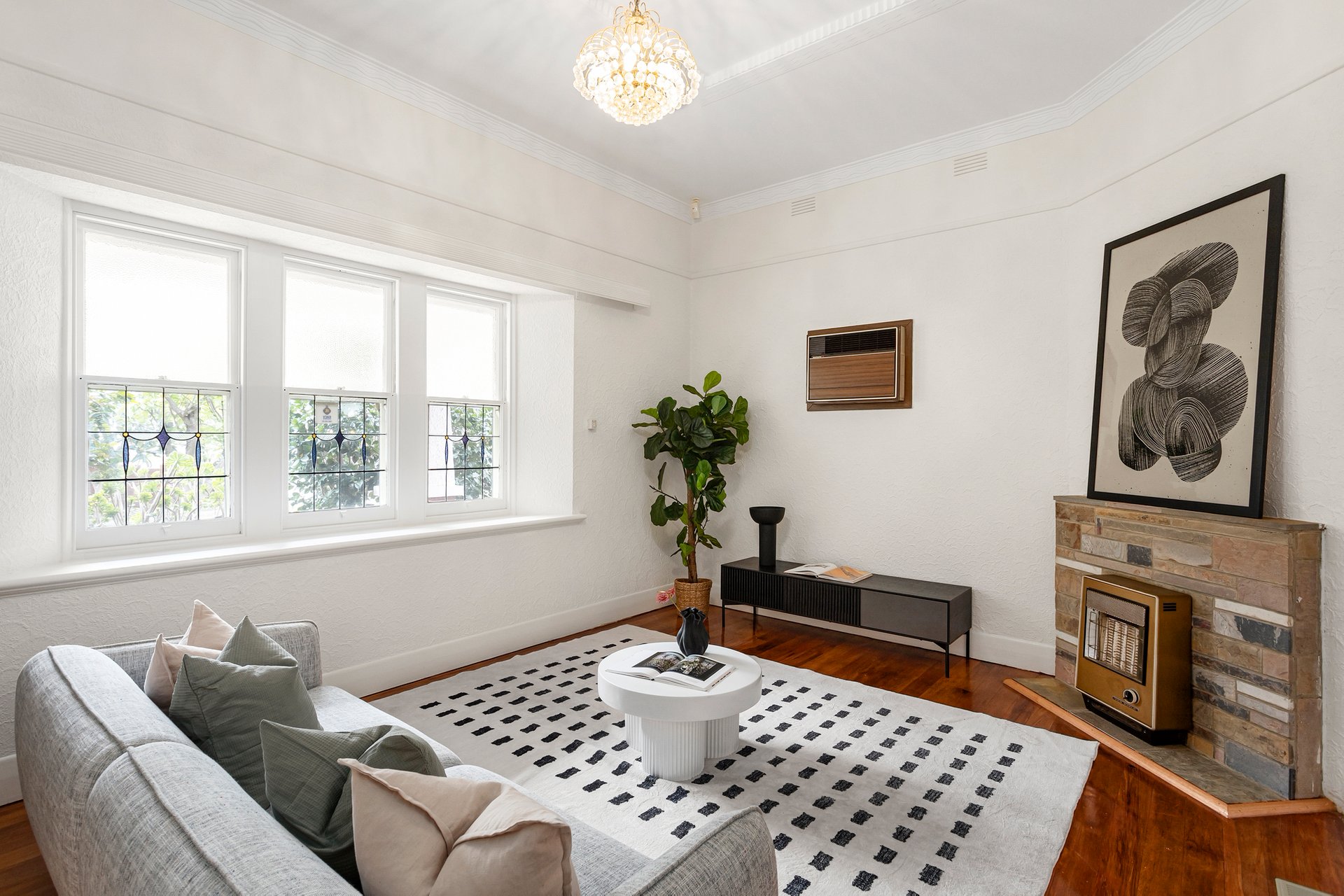 Property Gallery Thumbnail 2