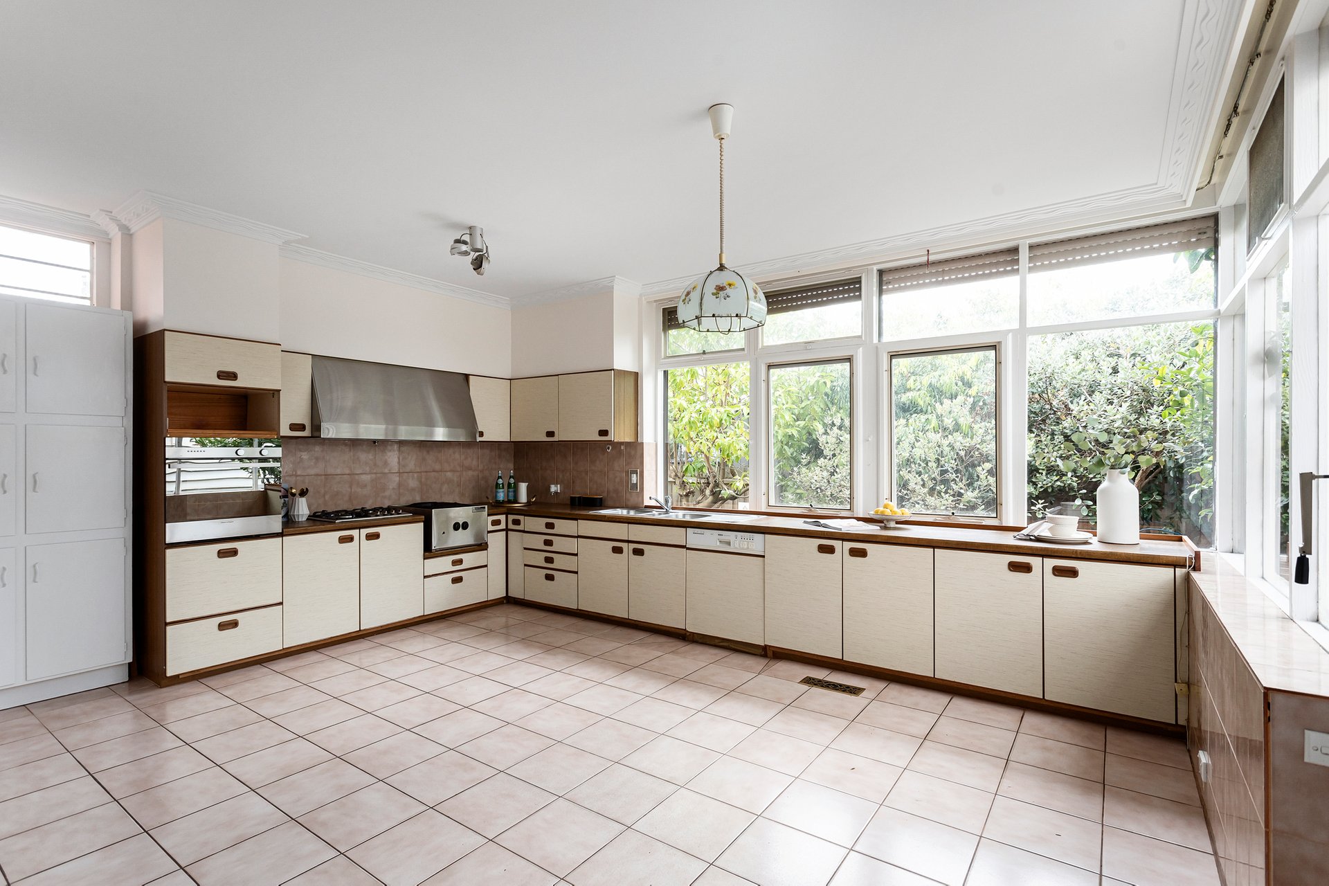 Property Gallery Thumbnail 4