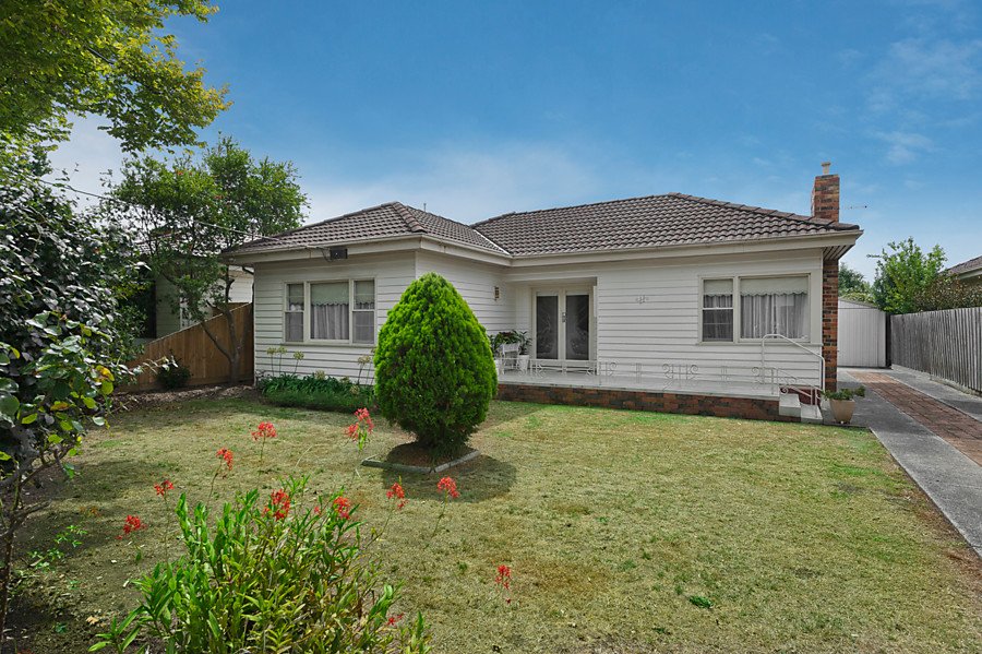 11 Patricia Road, Blackburn image 1
